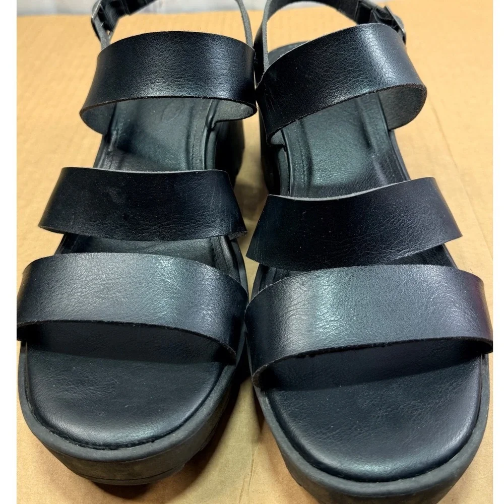 Lugsy Sandals Women 10 Black Platform Lug Sole Goth Grunge Strappy Faux Leather